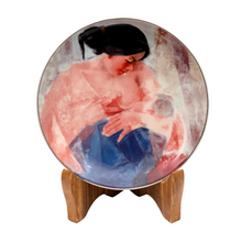 Load image into Gallery viewer, Limited Edition Vicente Manansala "Mother & Child" Art Plate